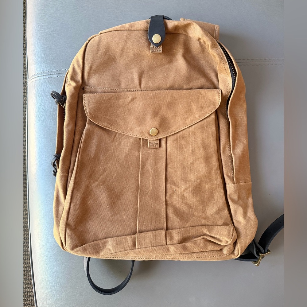 Paul Richard Men's Tan Backpack